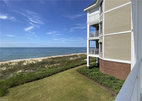 Single Family Residence in Virginia Beach VA 2428 Ocean Shore Crescent.jpg