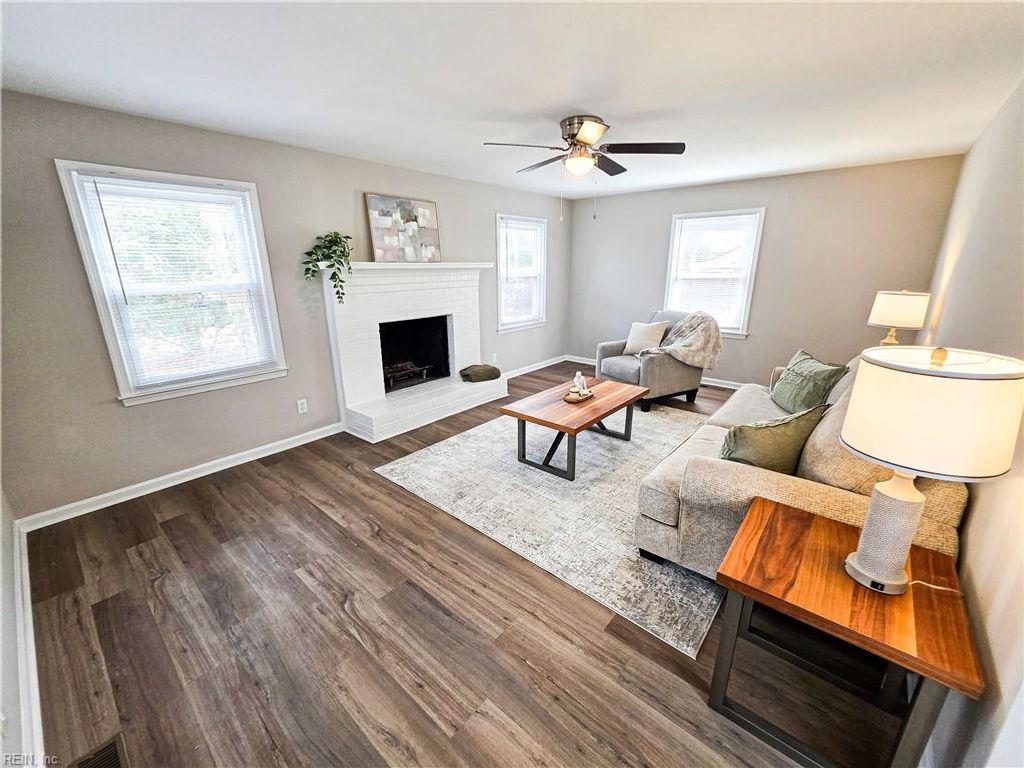 Photo of 3821 Cannon Point Drive, Chesapeake, VA 23321 (MLS # 10617166)