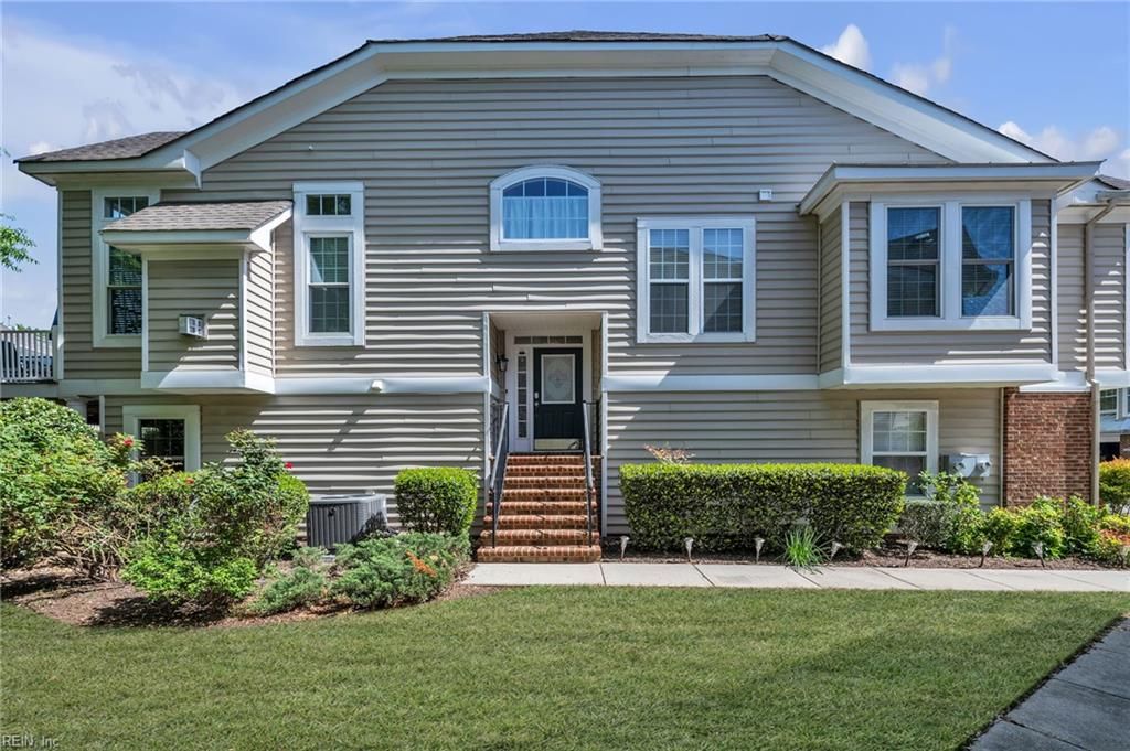 Photo of 3007 Bay Shore Lane, Suffolk, VA 23435 (MLS # 10628323)