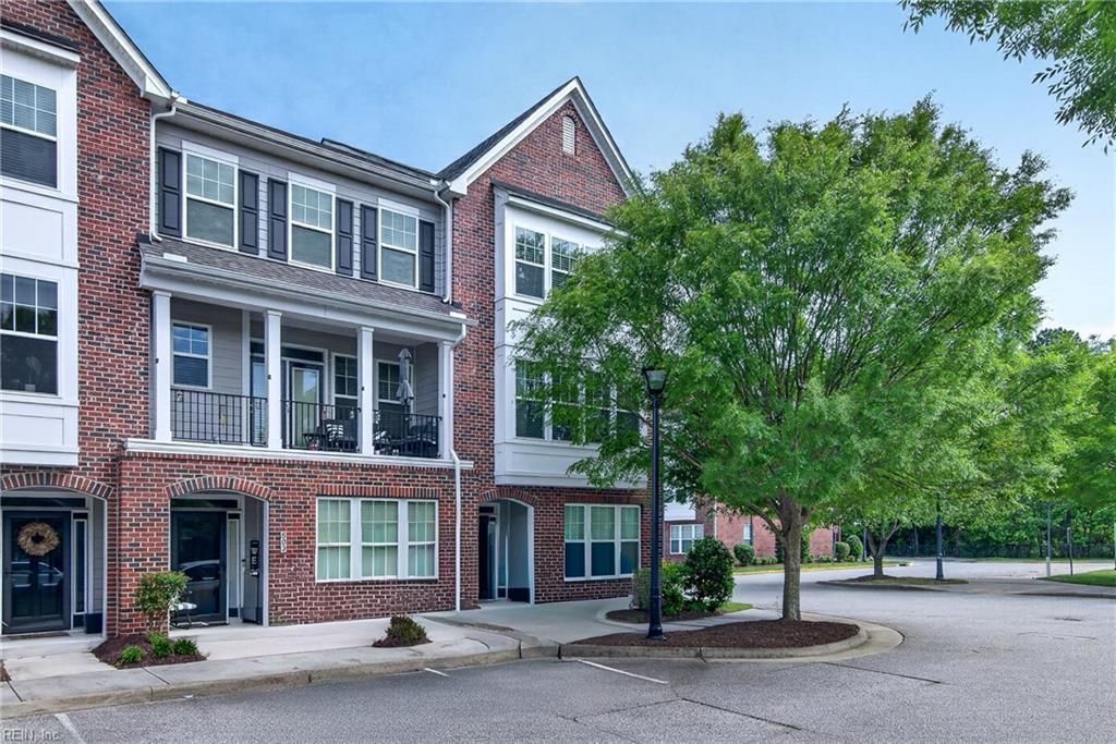 Photo of 501 Violet Court, Newport News, VA 23602 (MLS # 10633730)