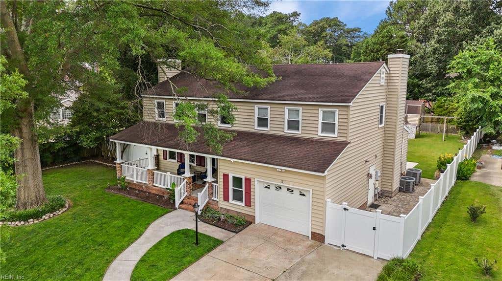 Photo of 5 Deans Circle, Newport News, VA 23606 (MLS # 10641585)