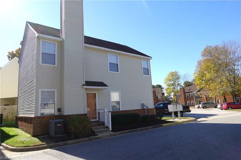 Photo of 214 Quarter Trail, Newport News, VA 23608 (MLS # 10609035)