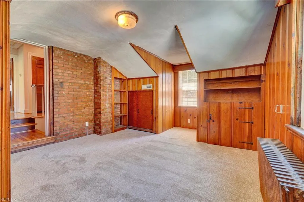 Norfolk, Virginia 23505, United States, 4 Bedrooms Bedrooms, ,2 BathroomsBathrooms,Residential,Active,128386