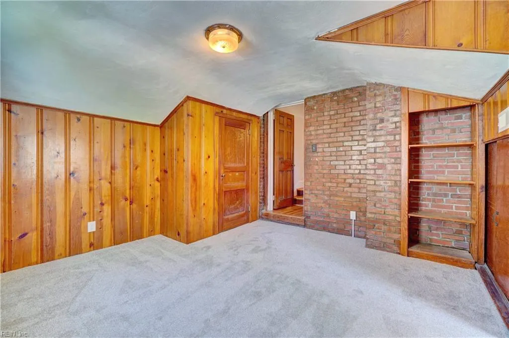 Norfolk, Virginia 23505, United States, 4 Bedrooms Bedrooms, ,2 BathroomsBathrooms,Residential,Active,128386