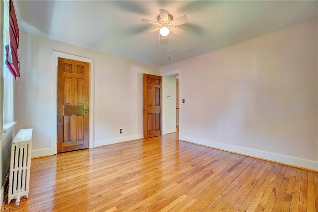 Norfolk, Virginia 23505, United States, 4 Bedrooms Bedrooms, ,2 BathroomsBathrooms,Residential,Active,128386