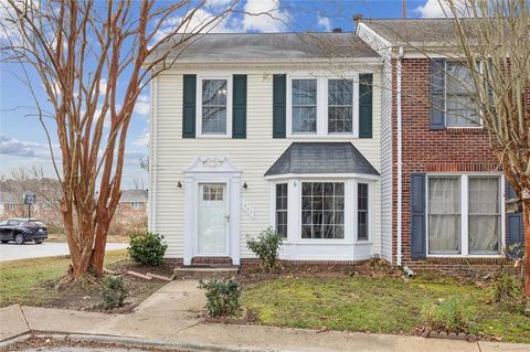Photo of 301 Derby Run, Yorktown, VA 23693 (MLS # 10613489)