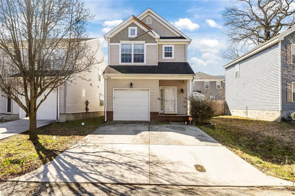 Photo of 1024 Middle St Street, Chesapeake, VA 23324 (MLS # 10621506)