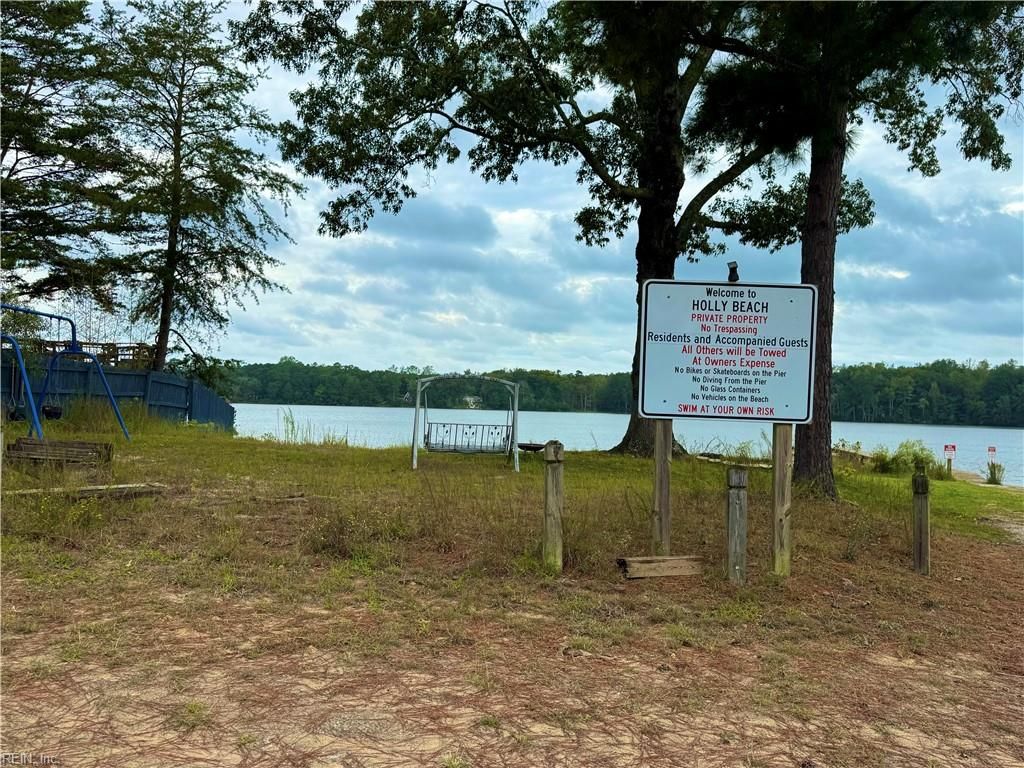 Photo of 137 POPLAR Trail, Gloucester, VA 23061 (MLS # 10605037)