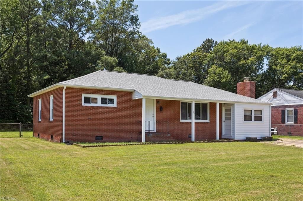 Photo of 125 Woods Road, Newport News, VA 23601 (MLS # 10618344)