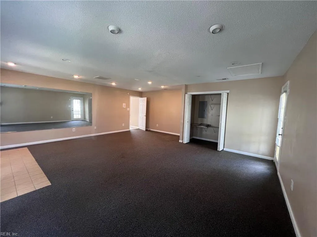 Suffolk, Virginia 23435, United States, 3 Bedrooms Bedrooms, ,3 BathroomsBathrooms,Residential,Active,113936