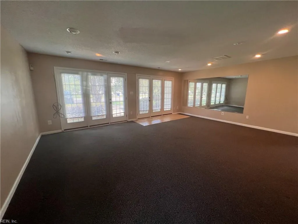 Suffolk, Virginia 23435, United States, 3 Bedrooms Bedrooms, ,3 BathroomsBathrooms,Residential,Active,113936