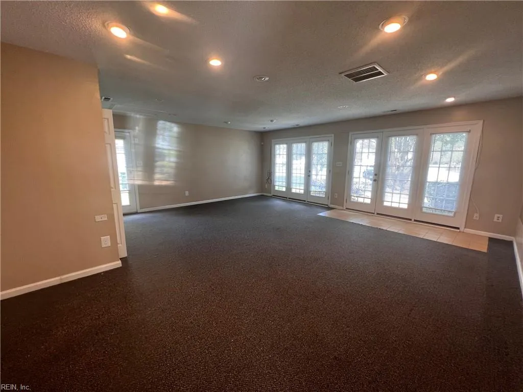 Suffolk, Virginia 23435, United States, 3 Bedrooms Bedrooms, ,3 BathroomsBathrooms,Residential,Active,113936