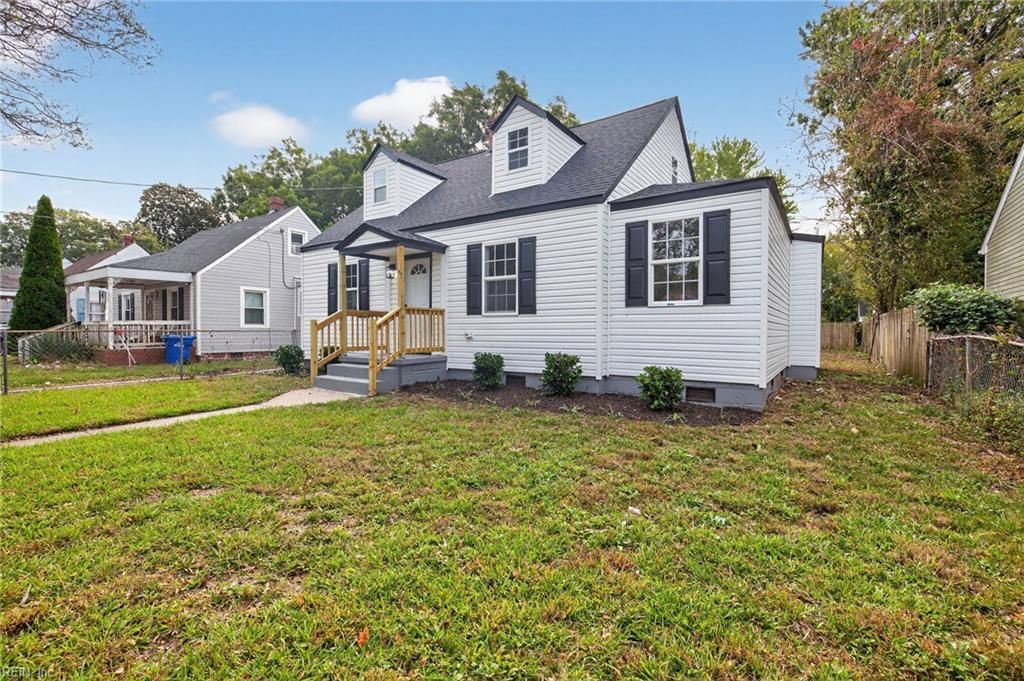 Photo of 3307 Dartmouth Street, Portsmouth, VA 23707 (MLS # 10605992)
