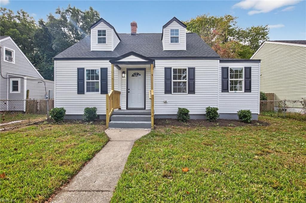 Photo of 3307 Dartmouth Street, Portsmouth, VA 23707 (MLS # 10605992)