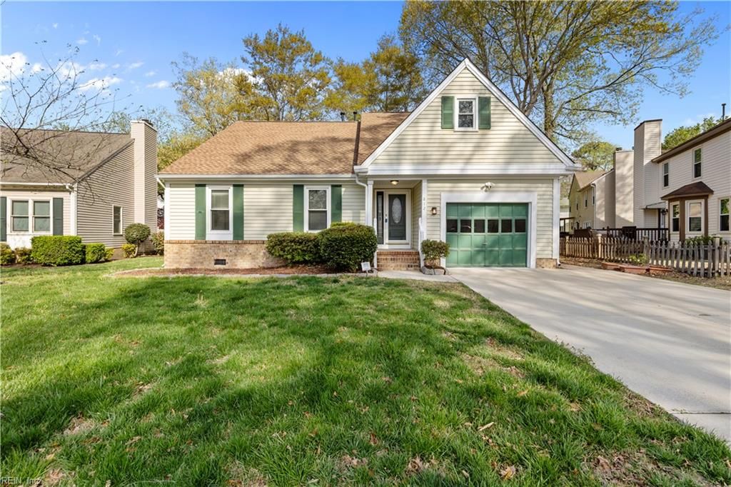 Photo of 812 Hardwood Drive, Chesapeake, VA 23320 (MLS # 10628540)