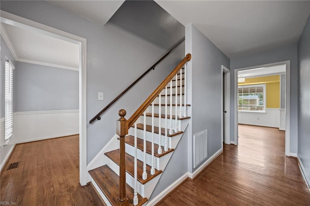 Photo of 120 Cove Road, Newport News, VA 23608 (MLS # 10631171)