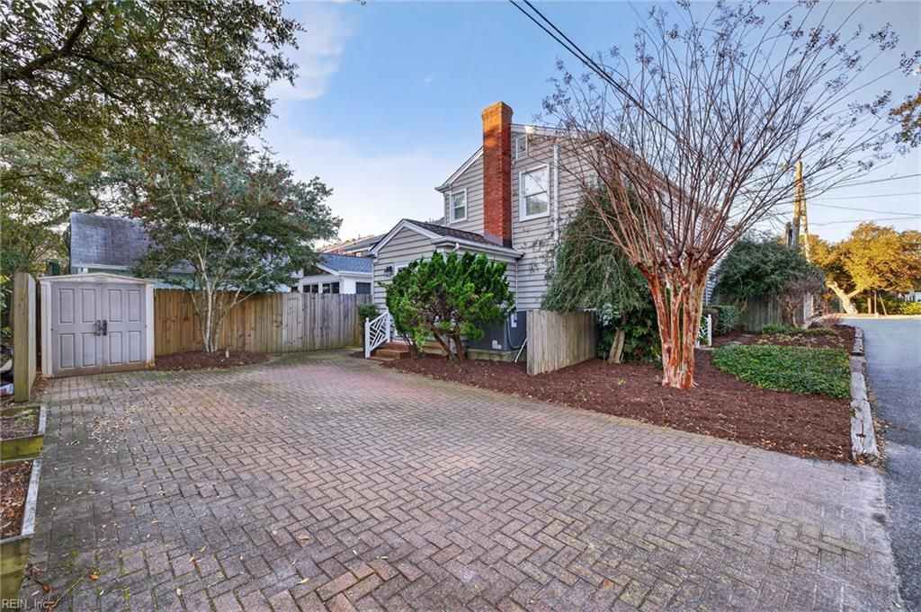 Photo of 110 75th Street, Virginia Beach, VA 23451 (MLS # 10615480)