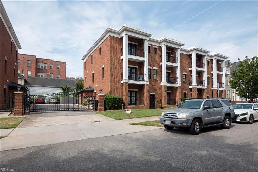 Photo of 805 Westover Avenue #A, Norfolk, VA 23507 (MLS # 10639428)
