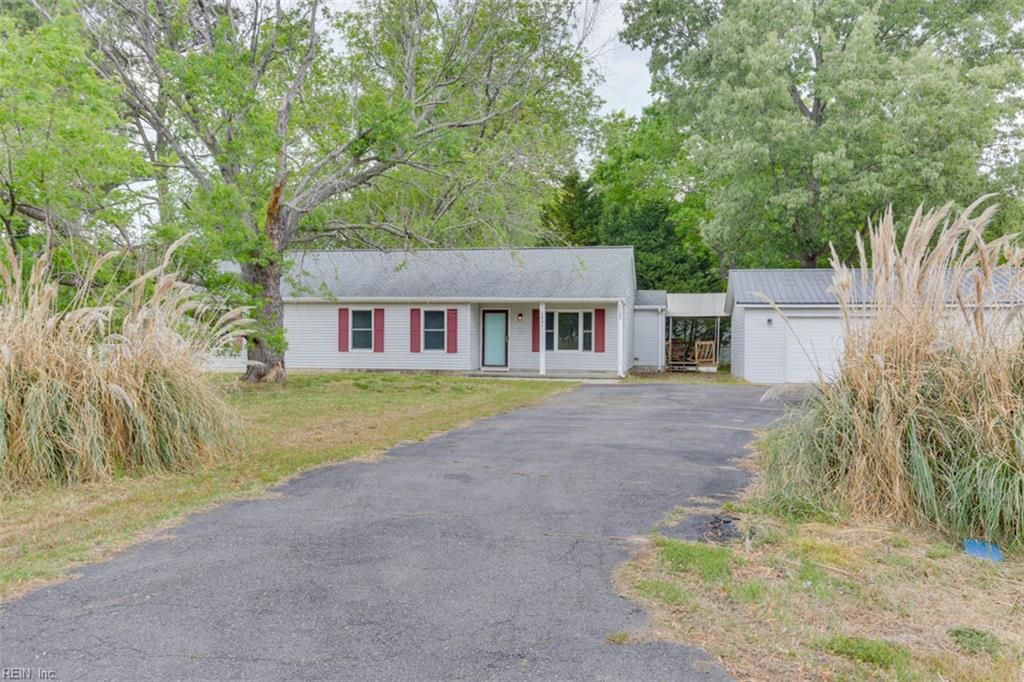 Photo of 6881 Michael Lane, Hayes, VA 23072 (MLS # 10631945)