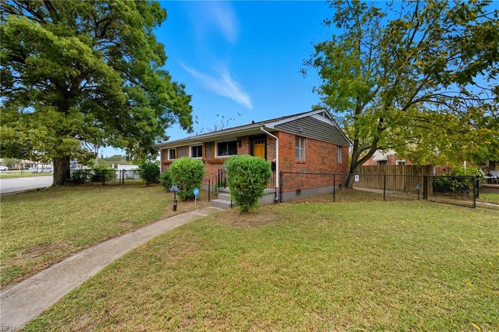 Photo of 101 Rapidan Street, Portsmouth, VA 23701 (MLS # 10615625)