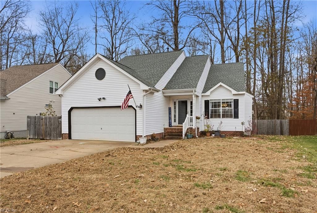 Photo of 3714 Bridlepath Lane, Suffolk, VA 23435 (MLS # 10613894)