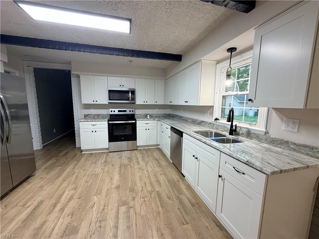 Photo of 204 Arch Road, Chesapeake, VA 23322 (MLS # 10639639)