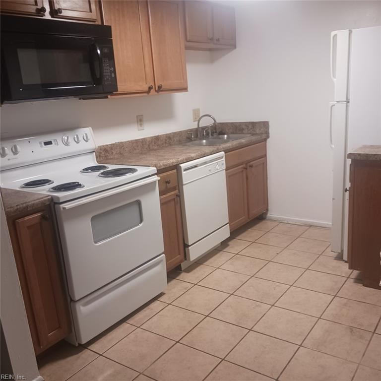 Photo of 4606 Greenwood Drive, Portsmouth, VA 23703 (MLS # 10642727)