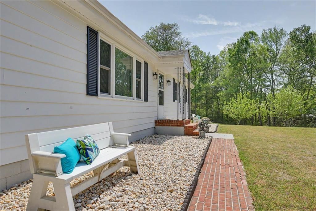 Photo of 9424 Diascund Reservoir Road, Lanexa, VA 23089 (MLS # 10629362)