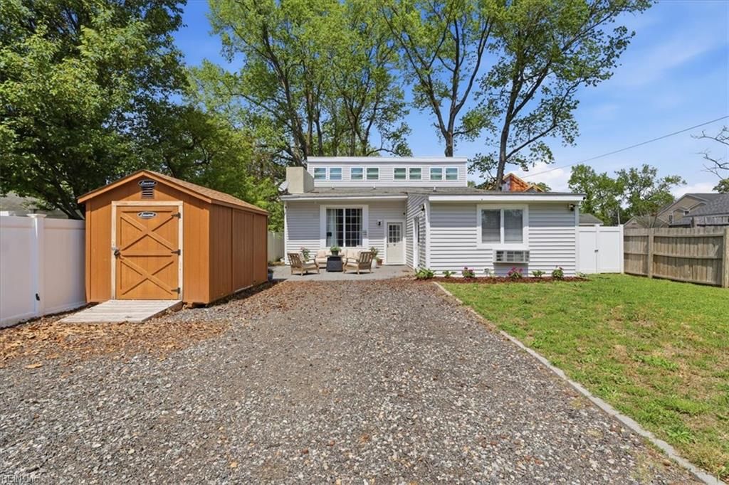 Photo of 615 12th Street, Virginia Beach, VA 23451 (MLS # 10630270)