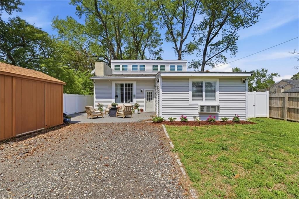 Photo of 615 12th Street, Virginia Beach, VA 23451 (MLS # 10630270)