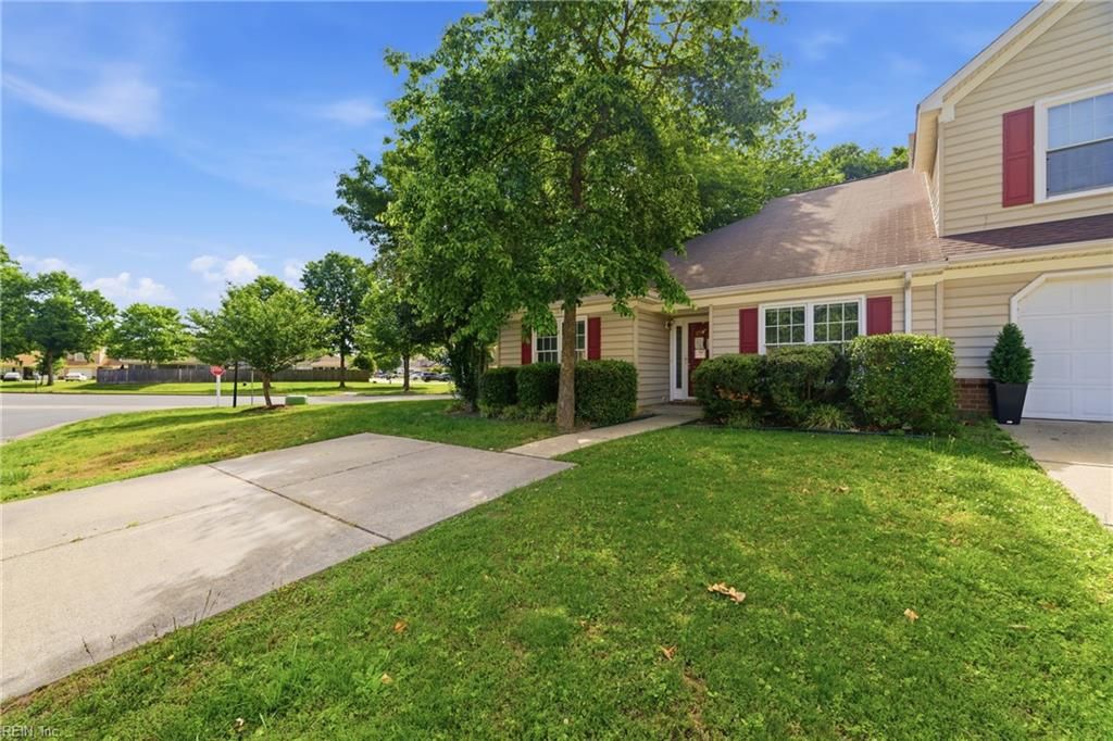 Photo of 103 Songbird Trail, Yorktown, VA 23692 (MLS # 10635276)