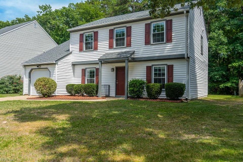 Photo of 934 Lowry Place, Newport News, VA 23608 (MLS # 10639631)