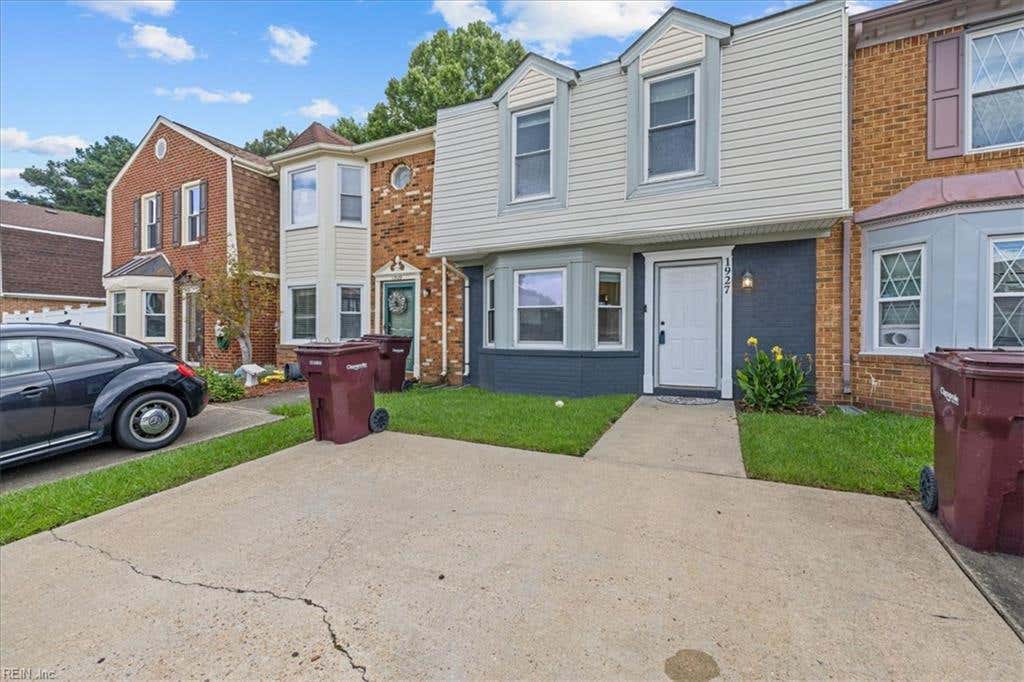 Photo of 1927 Candlelight Drive, Chesapeake, VA 23325 (MLS # 10647354)