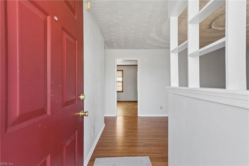 Photo of 813 Bouie Court, Portsmouth, VA 23704 (MLS # 10623781)