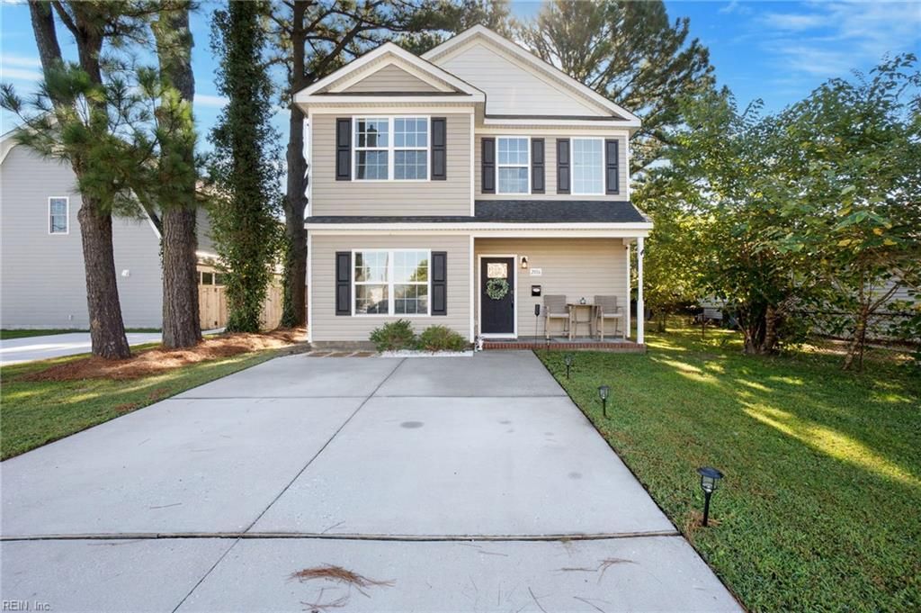 Photo of 2016 Jefferson Street, Chesapeake, VA 23324 (MLS # 10623076)