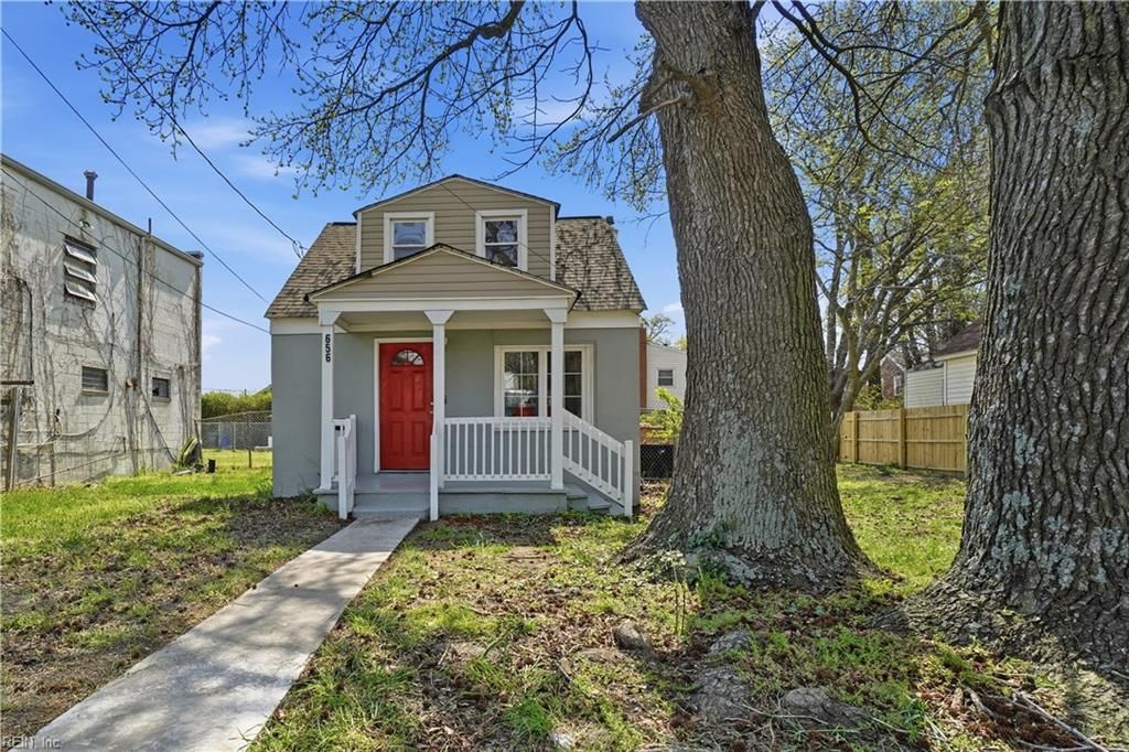 Photo of 656 43rd Street, Newport News, VA 23607 (MLS # 10627198)