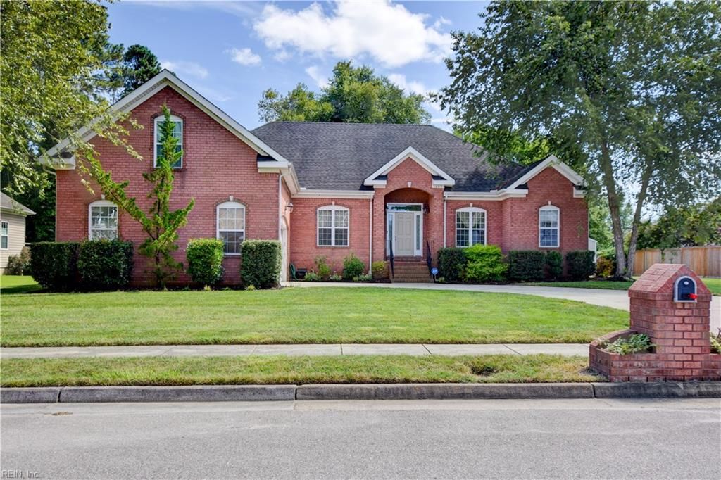 Photo of 603 Marjorie Lane, Chesapeake, VA 23320 (MLS # 10613473)