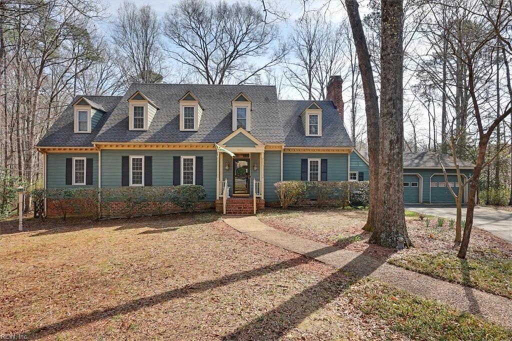Photo of 901 Pinewood Drive, Richmond, VA 23238 (MLS # 10626363)