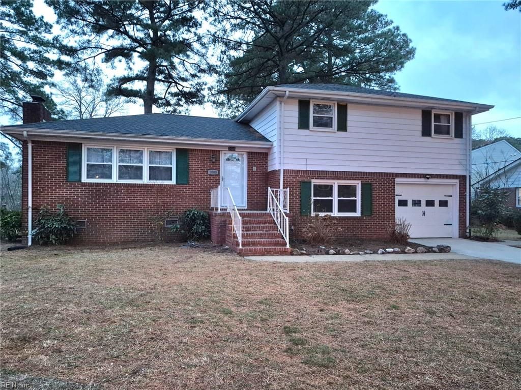 Photo of 1008 Mains Creek Road, Chesapeake, VA 23320 (MLS # 10612656)