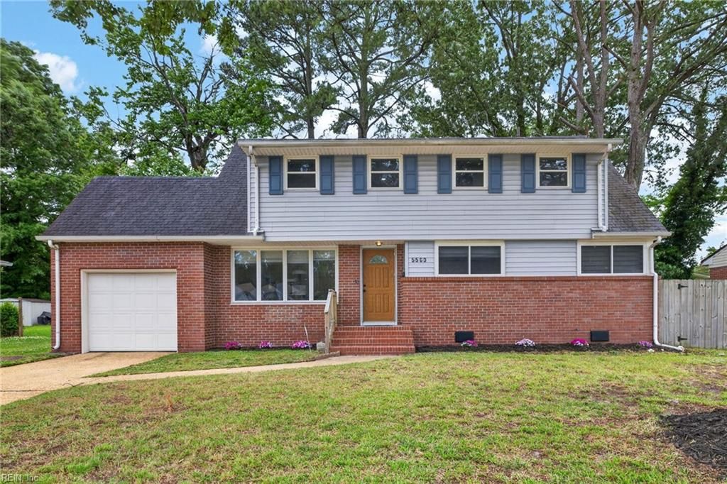 Photo of 5563 Bayberry Drive, Norfolk, VA 23502 (MLS # 10634357)