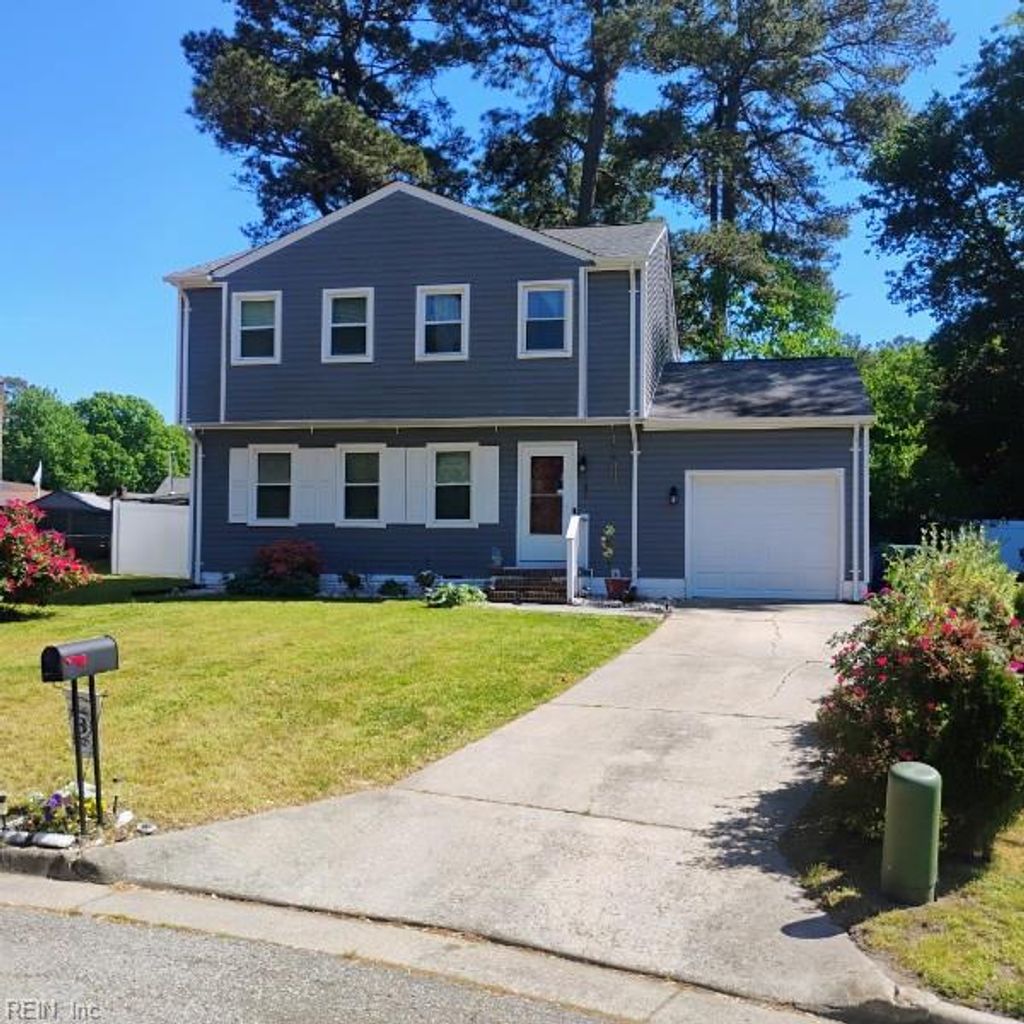 Photo of 101 Hazelwood Court, Newport News, VA 23608 (MLS # 10630835)