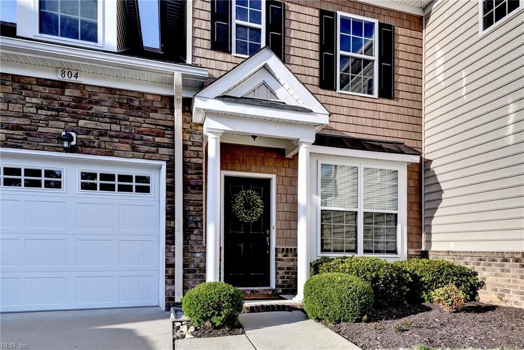 Photo of 804 Braemar Creek, Williamsburg, VA 23188 (MLS # 10630409)