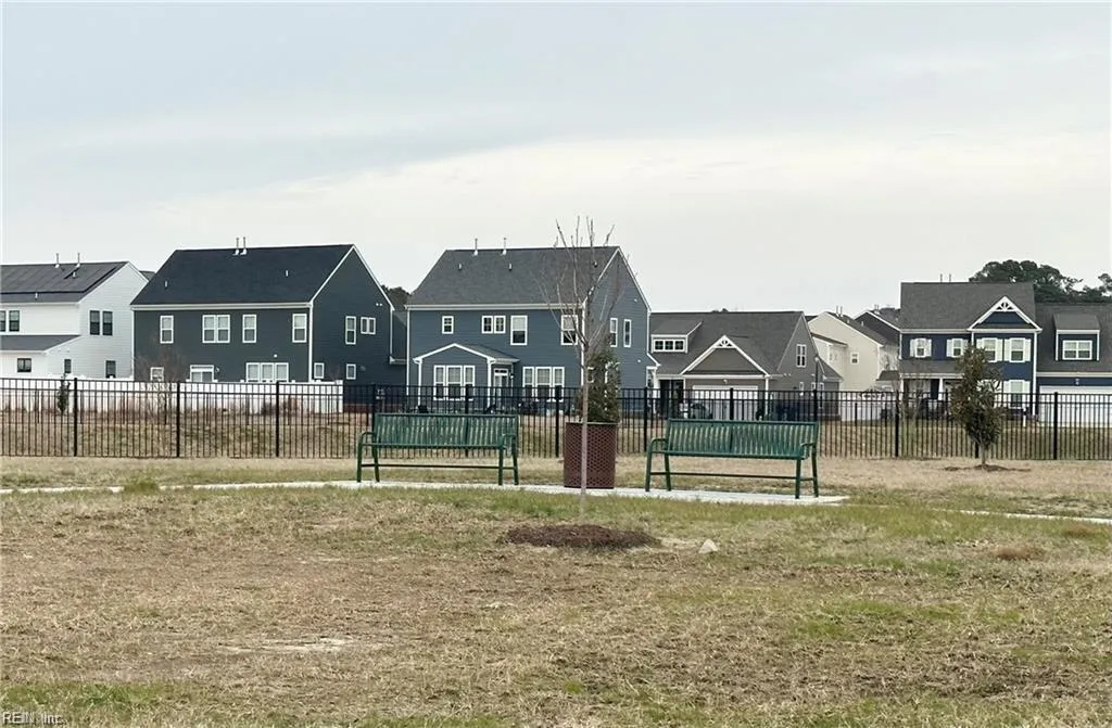 Suffolk, Virginia 23434, United States, 3 Bedrooms Bedrooms, ,3 BathroomsBathrooms,Residential,Pending,77307