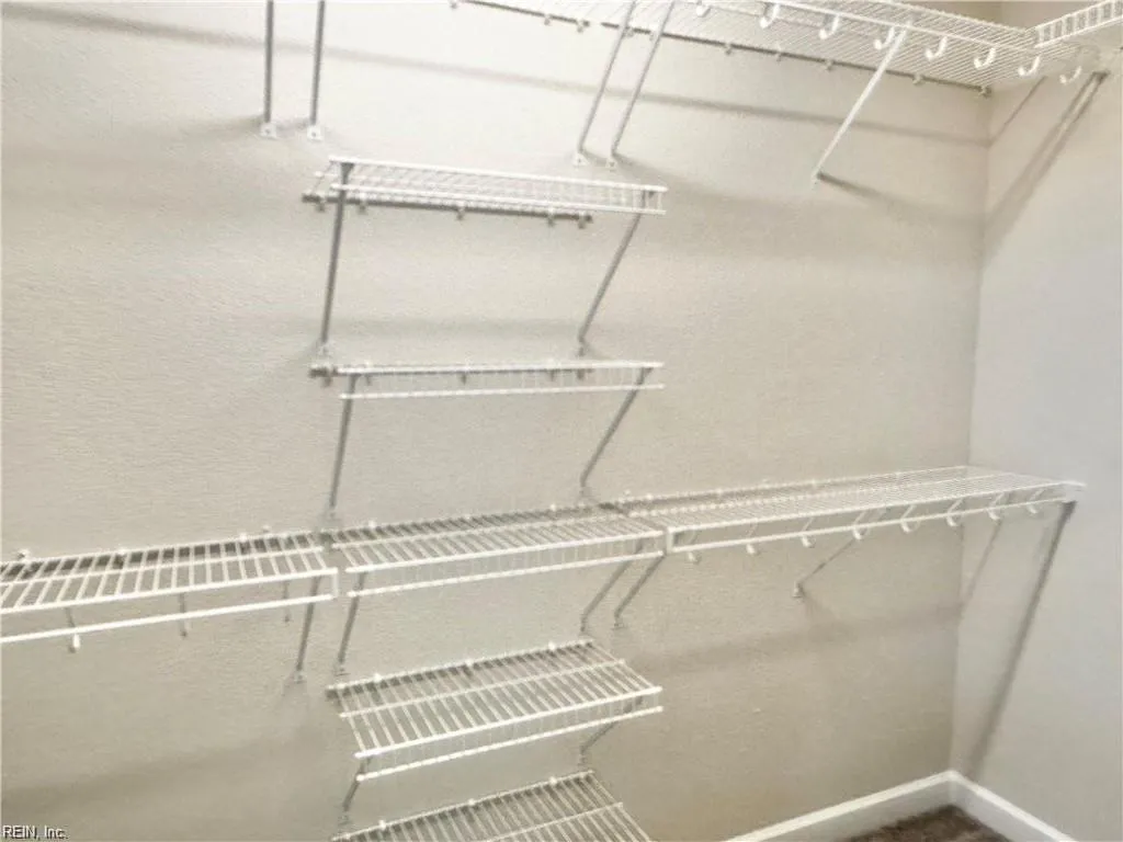 Suffolk, Virginia 23434, United States, 3 Bedrooms Bedrooms, ,3 BathroomsBathrooms,Residential,Pending,77307