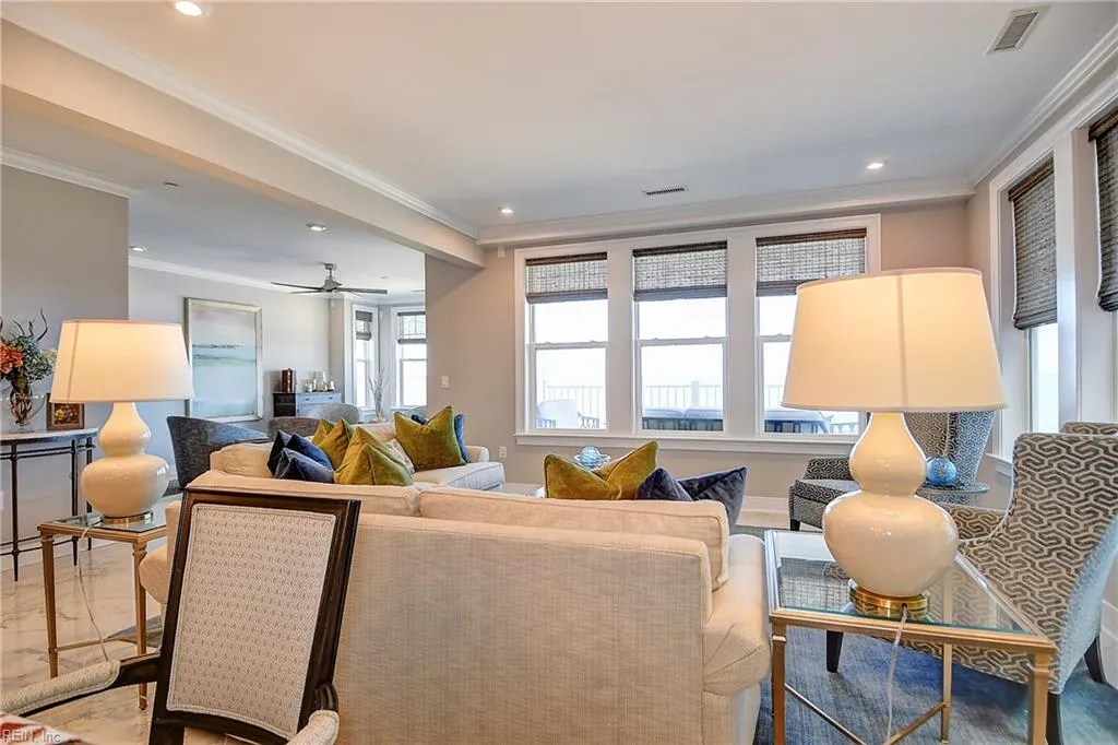 Virginia Beach, Virginia 23451, United States, 3 Bedrooms Bedrooms, ,3 BathroomsBathrooms,Residential,Active,230786