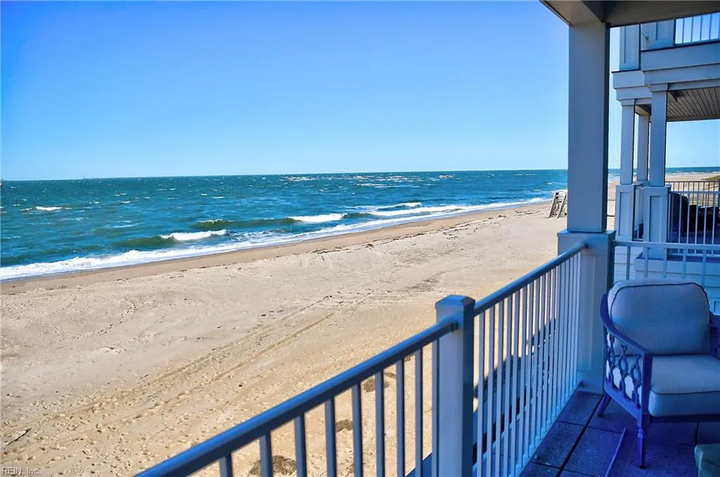 Virginia Beach, Virginia 23451, United States, 3 Bedrooms Bedrooms, ,3 BathroomsBathrooms,Residential,Active,230786
