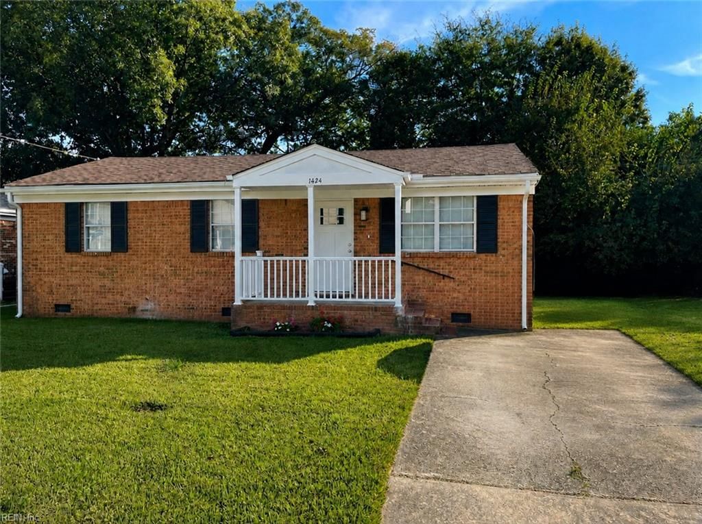 Photo of 1424 Martin Avenue, Chesapeake, VA 23324 (MLS # 10636373)