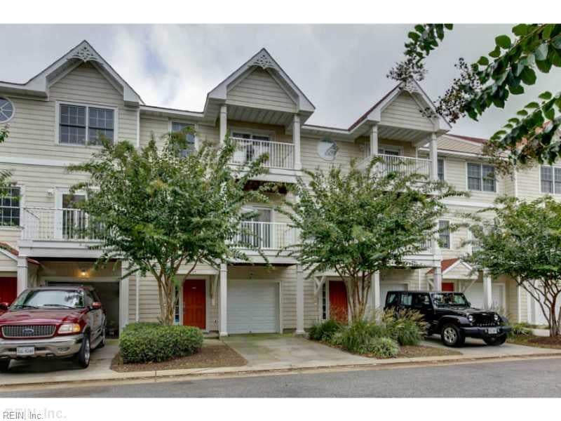 Photo of 2225 Devore Court, Virginia Beach, VA 23451 (MLS # 10657107)