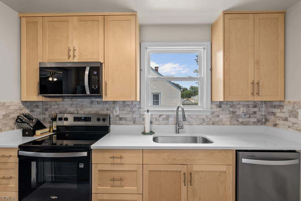 Photo of 1063 Dune Street, Norfolk, VA 23503 (MLS # 10647087)