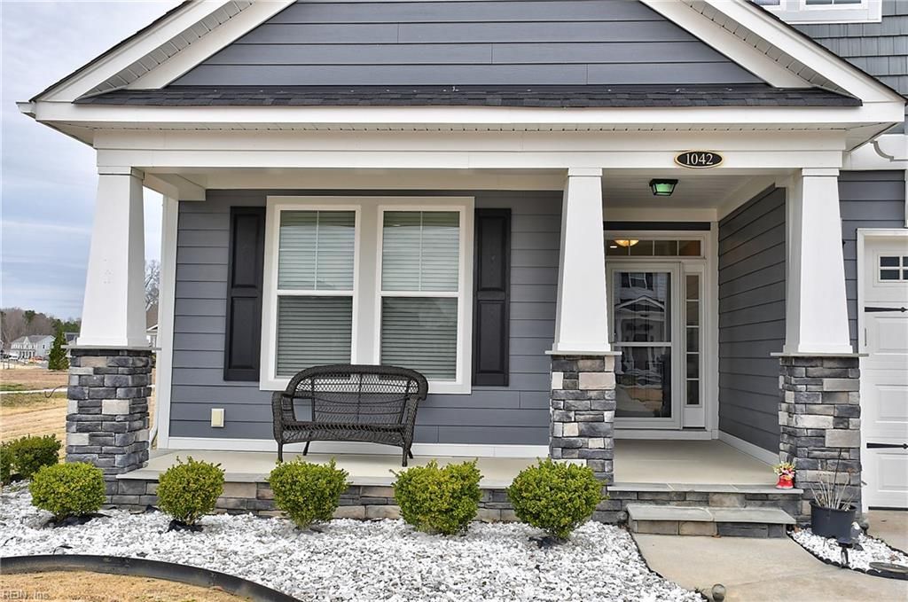 Photo of 1042 Egret Lane, Suffolk, VA 23434 (MLS # 10623302)